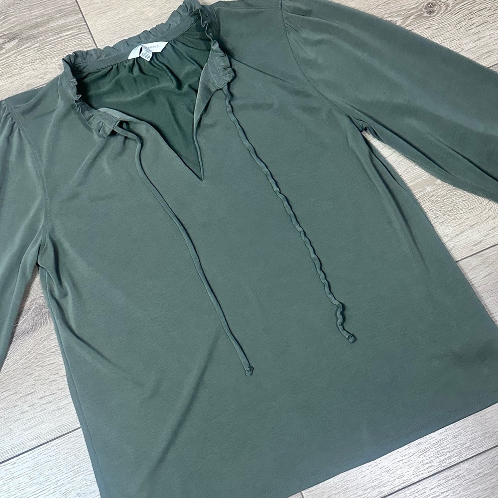 Lucky Brand *Green* Sandwash Ruffled Peasant Top - Picture 7 of 14
